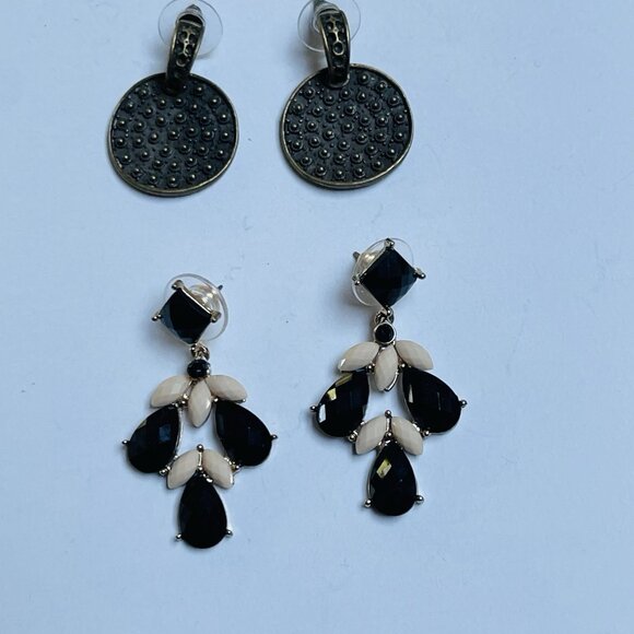 Studded Dangle Chandelier Earrings Black Modernist Boho Grunge Party 2 Pairs - Picture 2 of 7